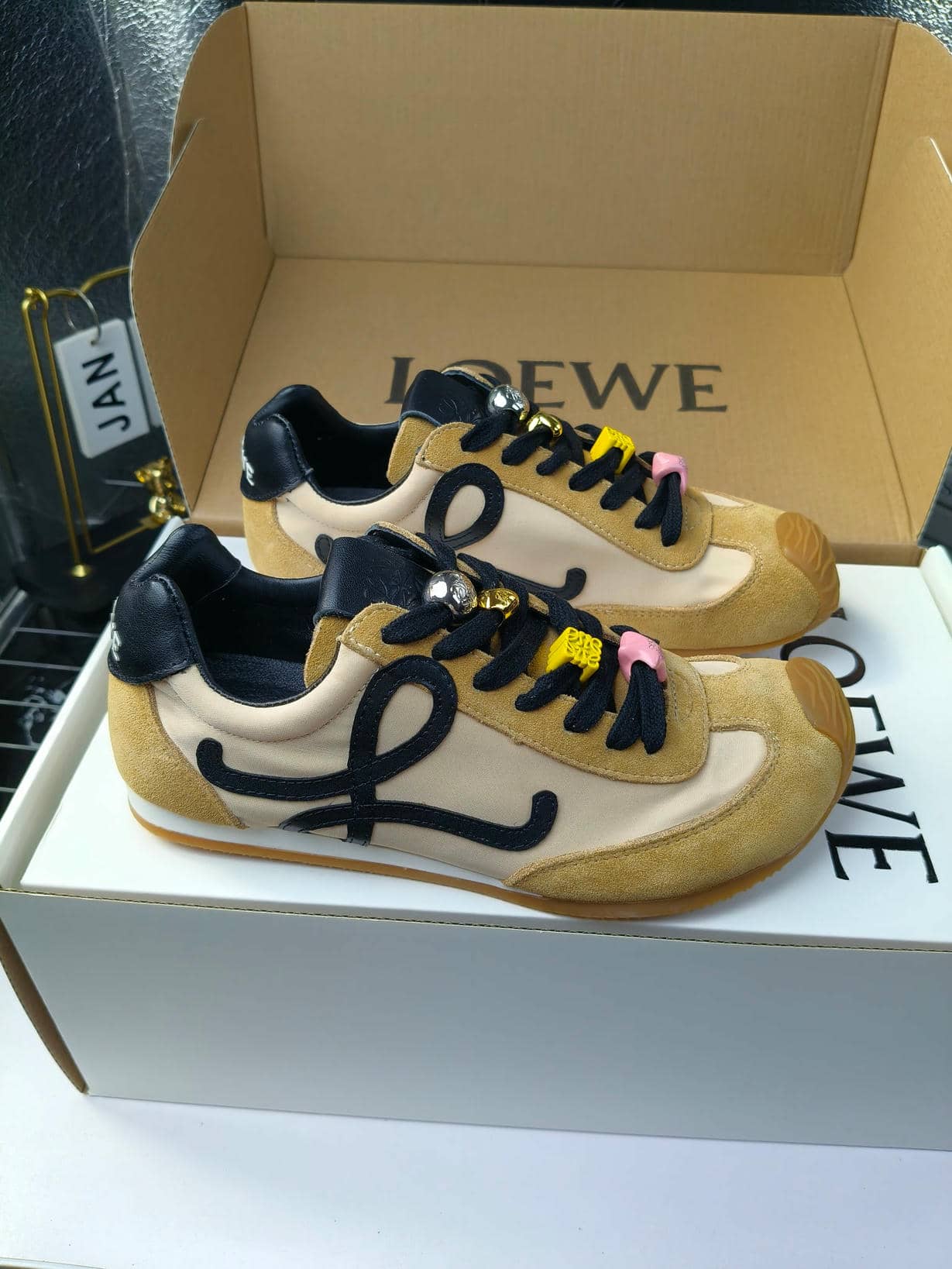 Loewe classic Sneaker 2-0012